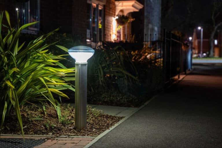 Prolectric ST Bollard Walkway